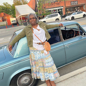 Meet your Posher, Marcia